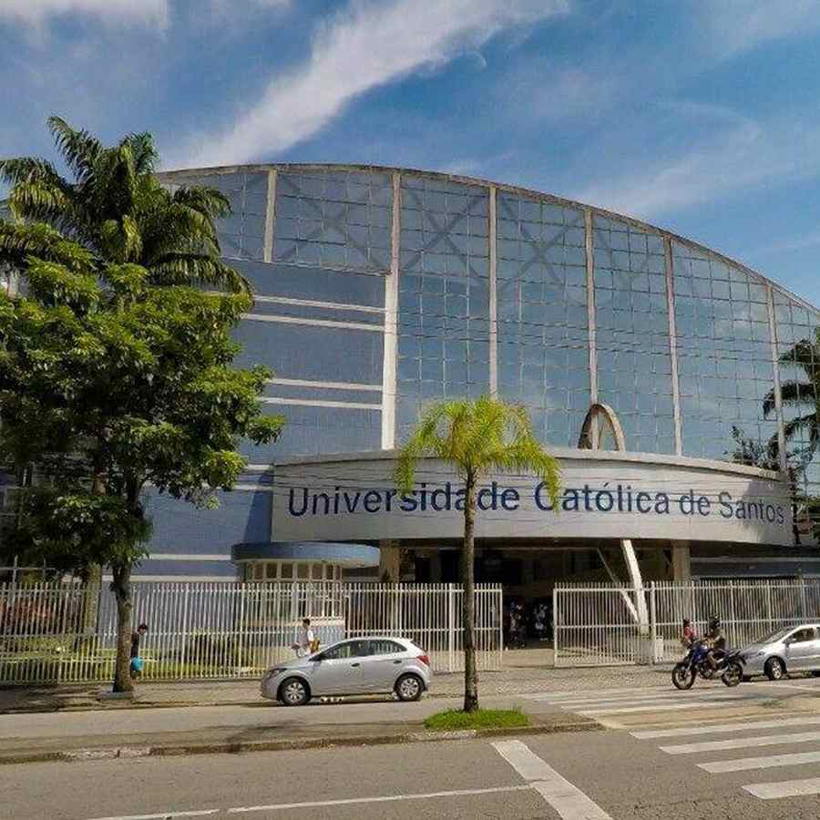 Moradia estudantil Uliving próxima a Universidade Católica Santos